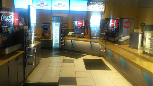 Movie Theater «Cobb Daytona Luxury Theatres», reviews and photos, 1850 Legend lane E100, Daytona Beach, FL 32114, USA