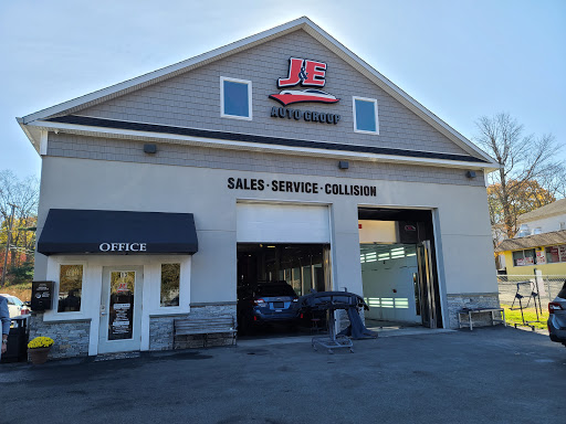 Auto Body Shop «J & E Auto Body», reviews and photos, 13 N Main St, Branford, CT 06405, USA