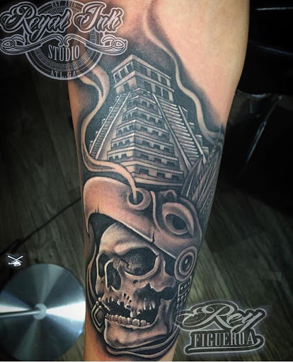 Explore waist tattoo ideas, creative tattoo ideas in Marietta, available at Royal Ink Studio