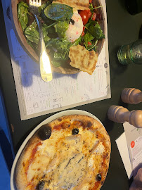Pizza du Restaurant italien La Strada à Les Angles - n°17