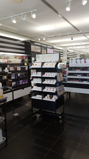 Cosmetics Store «SEPHORA», reviews and photos, 721 Collins Ave, Miami Beach, FL 33139, USA