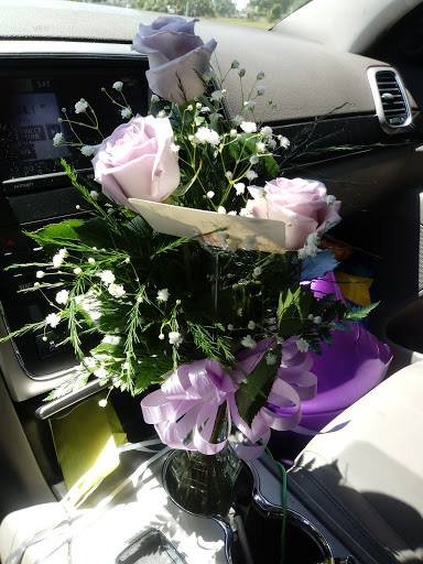 Florist «The House of Flowers», reviews and photos, 821 Berkley Rd, Auburndale, FL 33823, USA