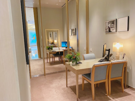 Jewelry Store «Tiffany & Co.», reviews and photos, 395 Santa Monica Blvd, Santa Monica, CA 90401, USA