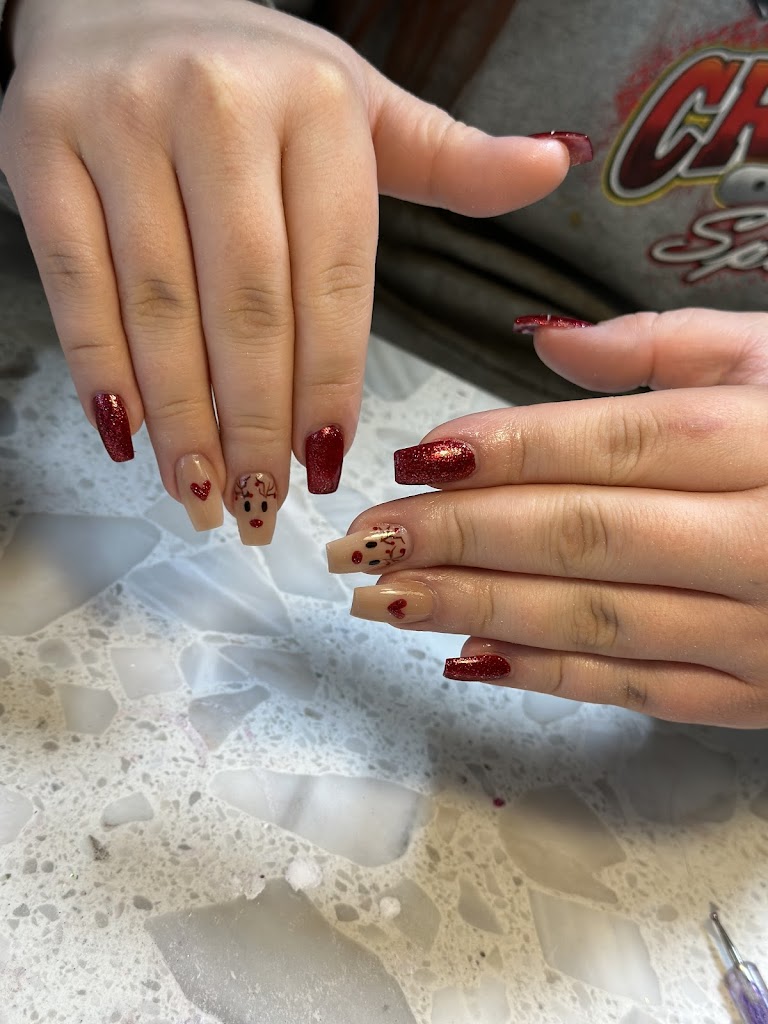 Linda Hair and Nail 48801