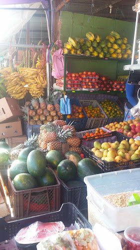 Opiniones de Mercado Llano Grande en Quito - Mercado