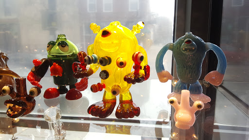 Tobacco Shop «Smoking Buddha Shop», reviews and photos, 972 W 18th, Chicago, IL 60607, USA