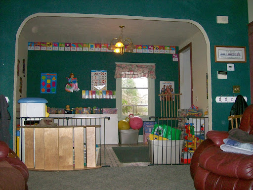 Day Care Center «Cozy Cottage Child Care», reviews and photos, 882 20th St NE, Salem, OR 97301, USA