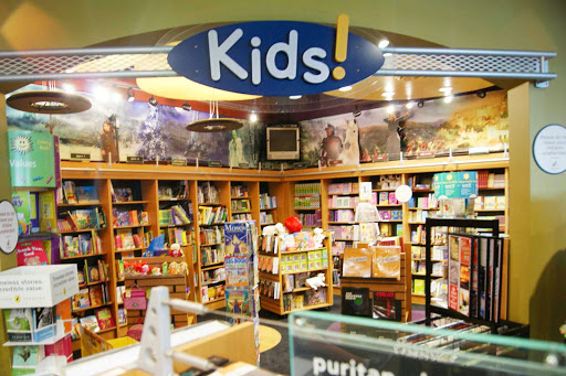 Christian Book Store «The Harvest Bookstore», reviews and photos, 6115 Arlington Ave, Riverside, CA 92504, USA