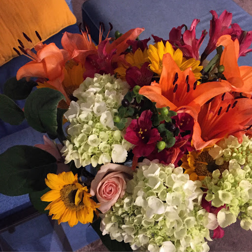 Florist «Mums the Word Floral Shoppe», reviews and photos, 129 Merchants Way, Marlton, NJ 08053, USA
