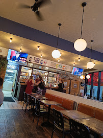 Atmosphère du Restaurant de hamburgers Doddy's Coffee à Paris - n°8