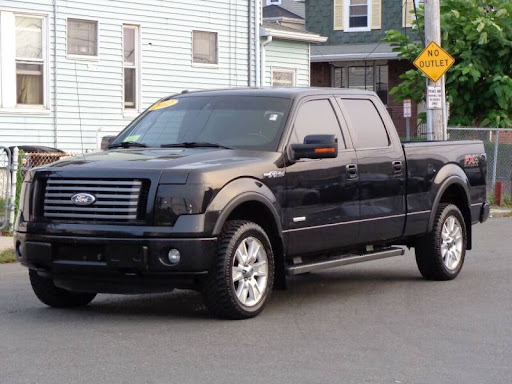 Used Car Dealer «Broadway Auto Sales», reviews and photos, 525 Broadway, Somerville, MA 02145, USA