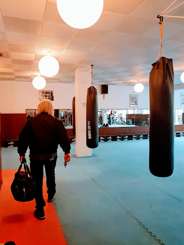 Rezensionen über Académie de Karate et Full Contact in Vernier - Fitnessstudio