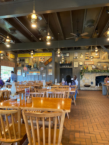 American Restaurant «Cracker Barrel Old Country Store», reviews and photos, 1323 N Central Expy, Allen, TX 75013, USA