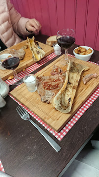 Plats et boissons du Restaurant français Auberge de la Tourette à Craponne - n°9