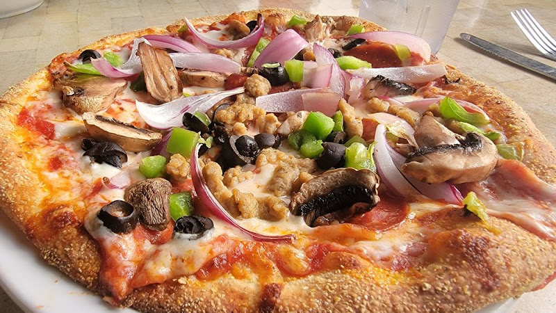 #8 best pizza place in Allen - TwoRows Classic Grill