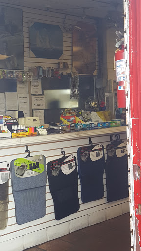 Car Wash «Klassic Car Wash & Detail Center», reviews and photos, 1801 Long Beach Blvd, Long Beach, CA 90806, USA