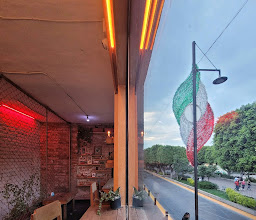 El Café de Nadie photo