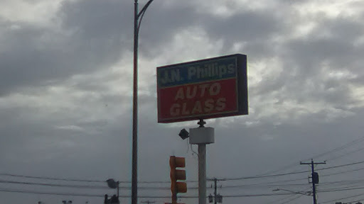 Dry Cleaner «Bush Quality Cleaners», reviews and photos, 446 Dartmouth St, New Bedford, MA 02740, USA