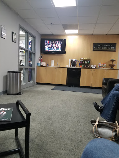 Car Dealer «Valley Imports Inc», reviews and photos, 402 40th St S, Fargo, ND 58103, USA
