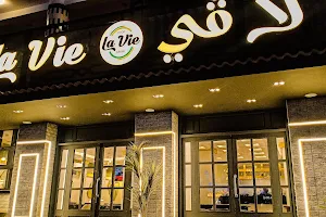 Lavie Resturant & Cafe image