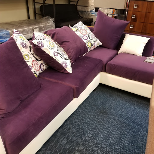 Furniture Store «Payless Furniture and Mattress», reviews and photos, 5139 E Main St, Columbus, OH 43213, USA