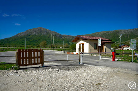 Area camper l'oasi di Kilian 67047 Rocca di Cambio AQ, Italia