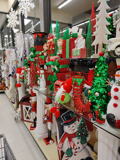 Craft Store «Hobby Lobby», reviews and photos, 840 E Rollins Rd, Round Lake Beach, IL 60073, USA