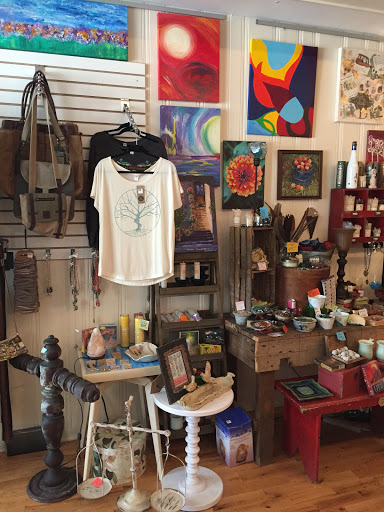 Boutique «Lotus Moon Gallery & Yoga», reviews and photos, 27 N Main St, Chambersburg, PA 17201, USA