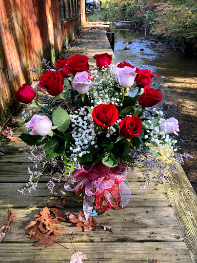 Florist «Holiday Florist», reviews and photos, 1918 PA-286, Pittsburgh, PA 15239, USA