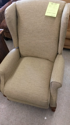 Shopping Mall «Old Town Shopping Center», reviews and photos, 2528 S Campbell Ave, Springfield, MO 65807, USA