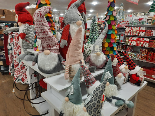 Department Store «Marshalls & HomeGoods», reviews and photos, 311 Costco Way, St Peters, MO 63376, USA