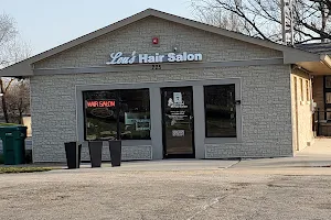 Lou's Styling Place image