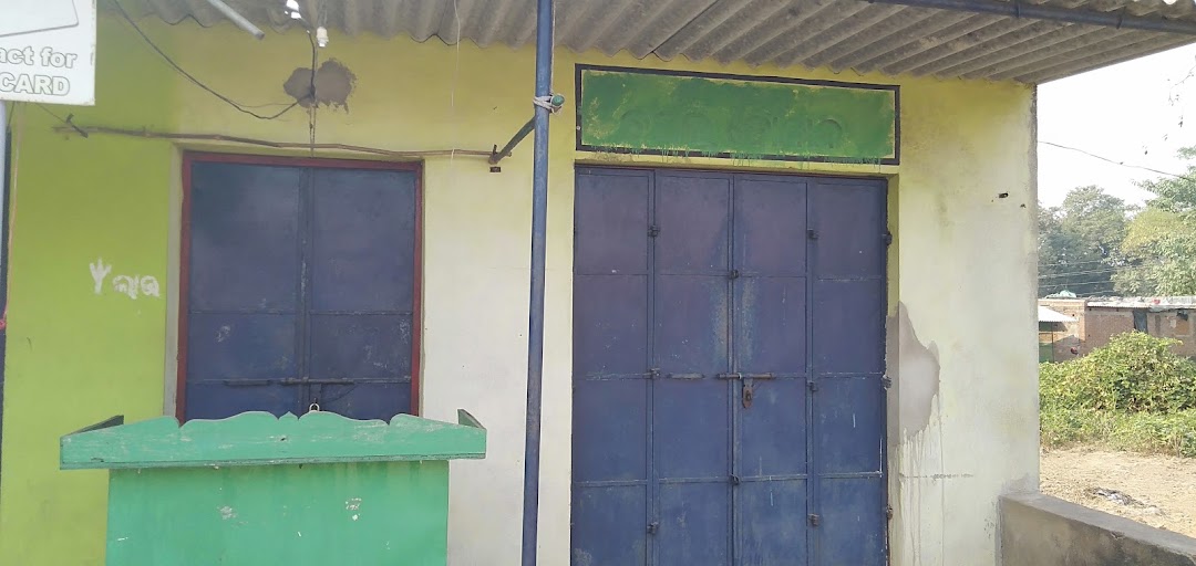 Tribhanga