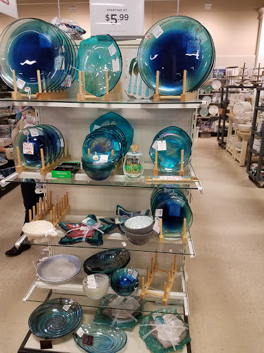 Department Store «HomeGoods», reviews and photos, 2201 Nostrand Ave, Brooklyn, NY 11210, USA