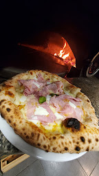 Photo n°17 de Pizzeria des fines gueules à Montcuq-en-Quercy-Blanc ()