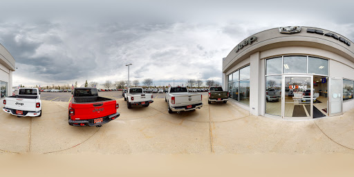 Car Dealer «Gurnee Chrysler Jeep Dodge Ram», reviews and photos, 7255 Grand Ave, Gurnee, IL 60031, USA