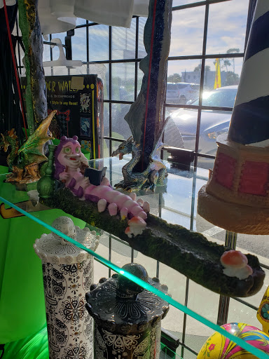 Tobacco Shop «Marleys House Smoke Shop», reviews and photos, 3762 US-19, New Port Richey, FL 34652, USA