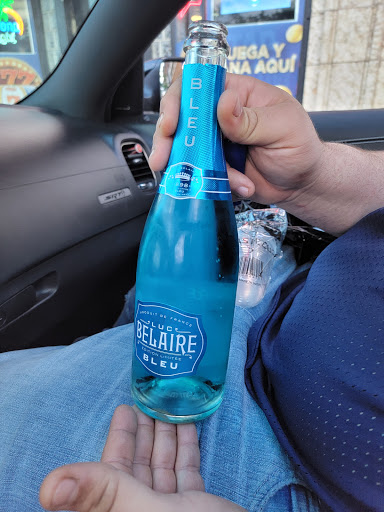 Liquor Store «Best Value Wine and Liquor», reviews and photos, 6105 W Roosevelt Rd, Cicero, IL 60804, USA