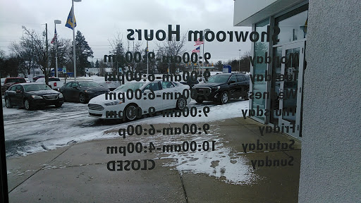 Car Dealer «LaFontaine Buick GMC of Ann Arbor», reviews and photos, 500 Auto Mall Dr, Ann Arbor, MI 48103, USA