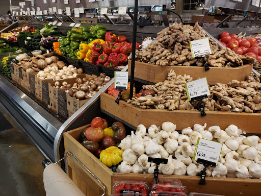 Natural Foods Store «PCC Natural Markets - Greenlake Aurora», reviews and photos, 7504 Aurora Ave N, Seattle, WA 98103, USA