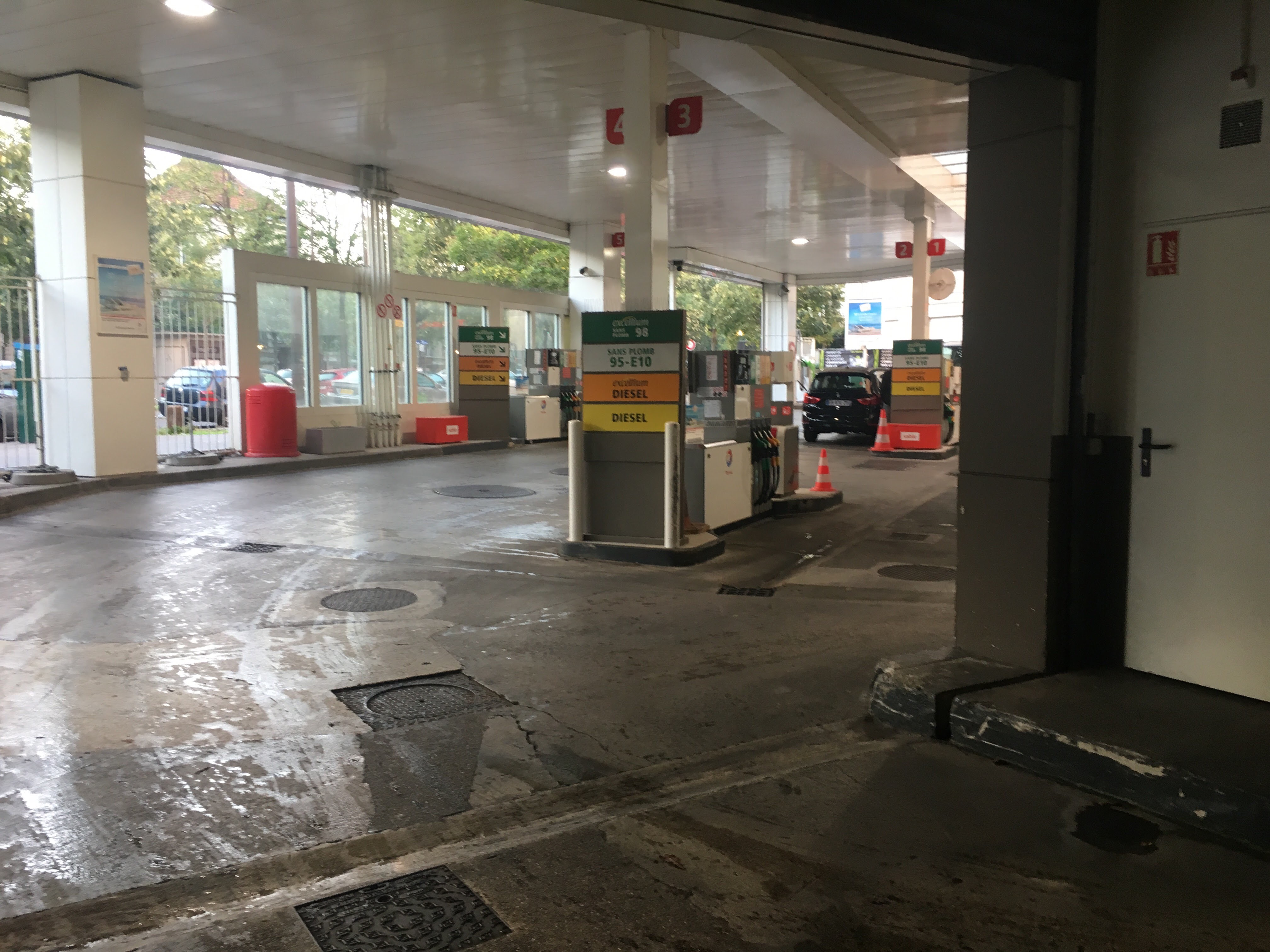 Photo n° 1 de l'avis de Khelfoui.a fait le 03/11/2017 à 05:45