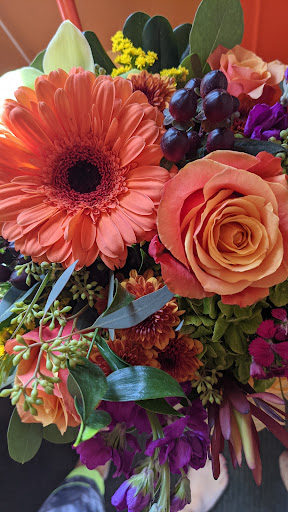 Florist «Steuber/Mt Greenwood Florist & Greenhouses», reviews and photos, 2654 W 111th St, Chicago, IL 60655, USA