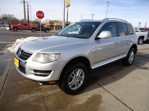 Used Car Dealer «AmesCars.com», reviews and photos, 128 S Duff Ave, Ames, IA 50010, USA