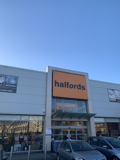 Halfords - Borehamwood