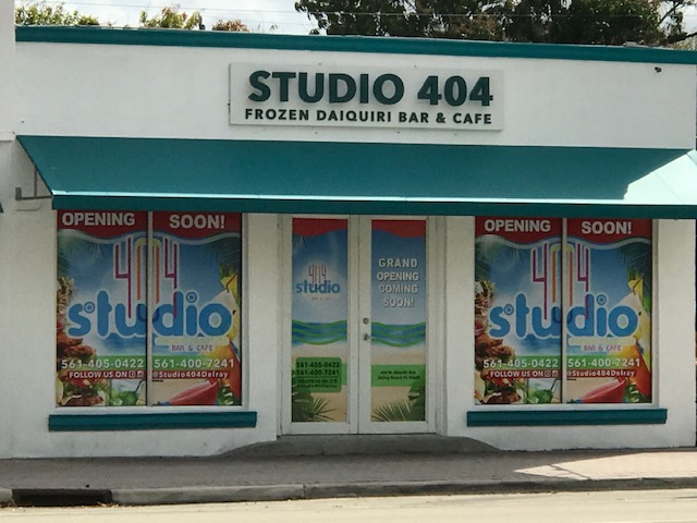 Studio 404 Frozen Daiquiri Bar & Cafe