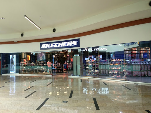 Skechers