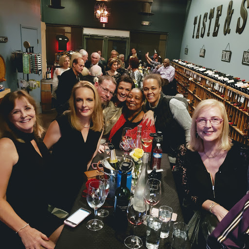 Bar «Grapeables Wine Bar & Lounge», reviews and photos, 12645 N Saguaro Blvd # 9, Fountain Hills, AZ 85268, USA