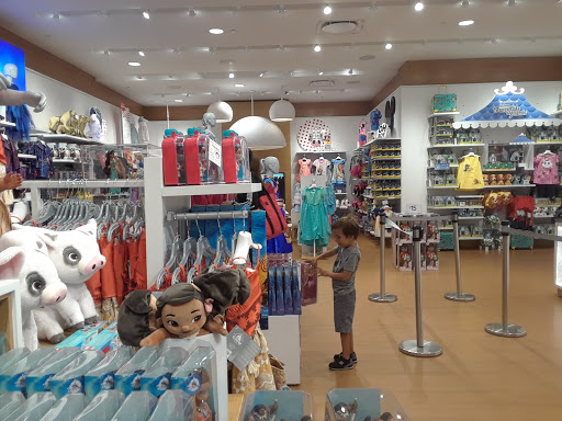 Toy Store «Disney Store», reviews and photos, 7527 Dadeland Mall Cir W, Miami, FL 33156, USA