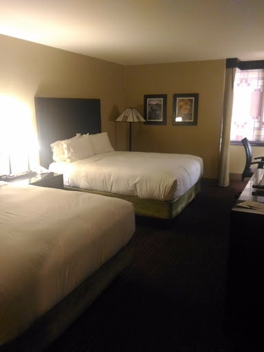 Hotel «DoubleTree by Hilton Phoenix Tempe», reviews and photos, 2100 S Priest Dr, Tempe, AZ 85282, USA