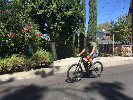 Bicycle Store «Wheel World Bicycles», reviews and photos, 22718 Ventura Blvd, Woodland Hills, CA 91364, USA